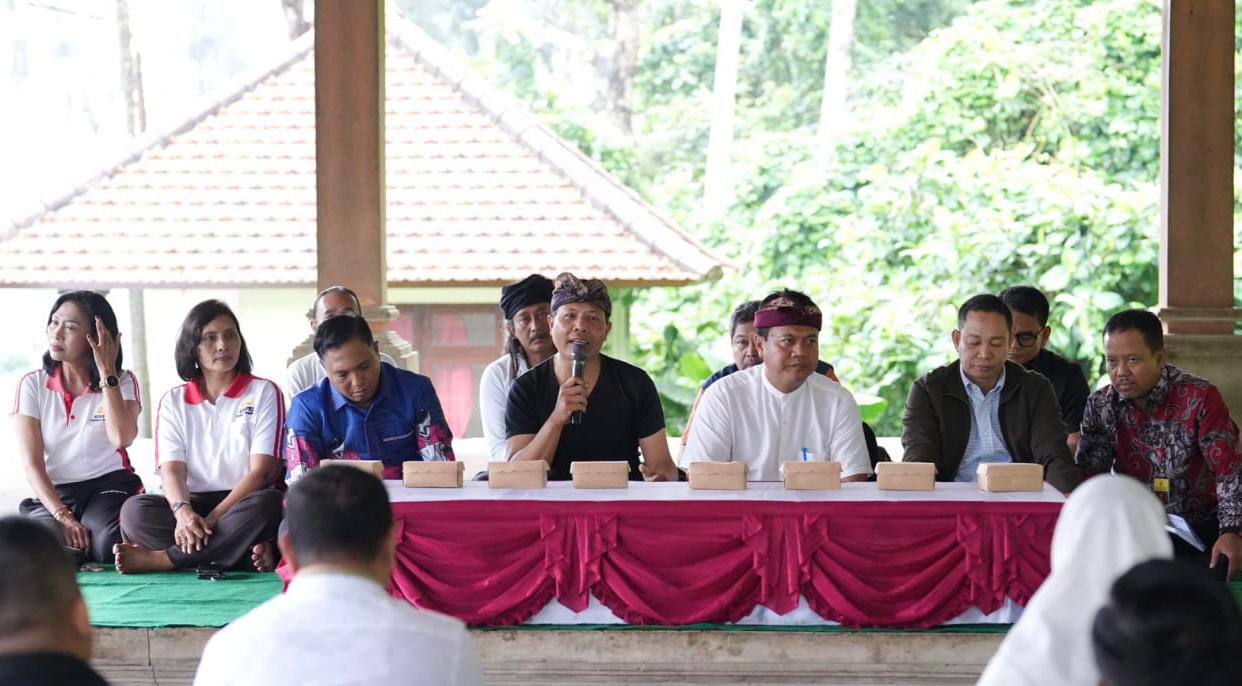 Anggota DPRD Kabupaten Siak Studi Tiru dalam Upaya Pengelolaan Pariwisata dan Persampahan Di Kabupaten Badung, Bali